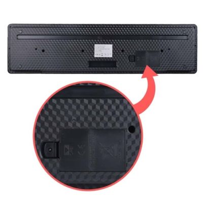 8. SUPRIMO 605 UFB - keyboard z mikrofonem do nauki gry, przeznaczony dla dzieci