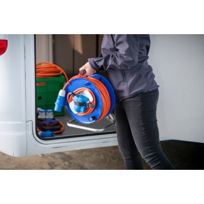 3. Bęben kablowy Brennenstuhl Garant-G CEE 230V/16A IP44 25m