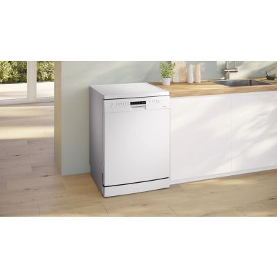 4. Zmywarka BOSCH SMS2ITW65E