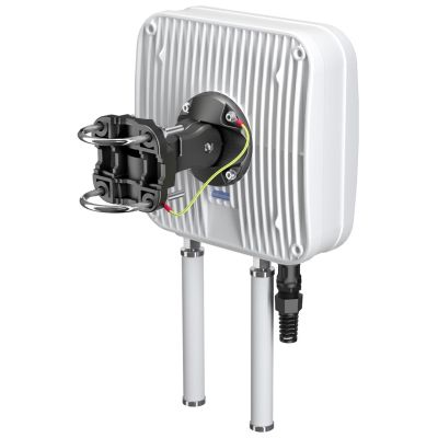 8. QuWireless QuMax antena Antena kierunkowa PoE/LAN 6 dBi