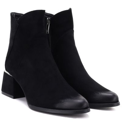 4. Botki damskie na obcasie zamszowe czarne Potocki SZ12875