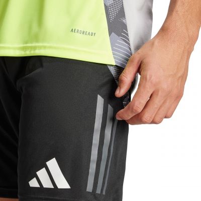 7. Koszulka adidas Tiro 24 Competition Training M IN2289