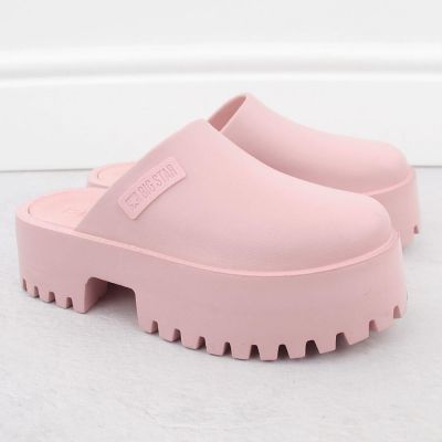 10. Chodaki na masywnej podeszwie Big Star W NN274020 INT2083C