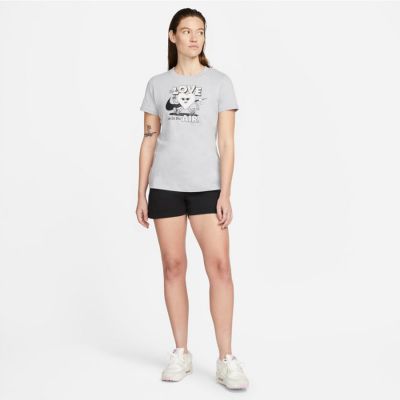 7. Koszulka Nike Sportswear W DN5878 063