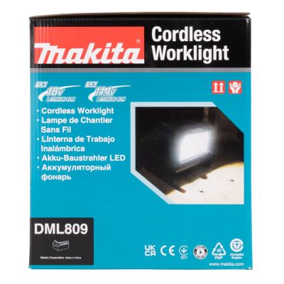 8. Makita DML809 lampa LED