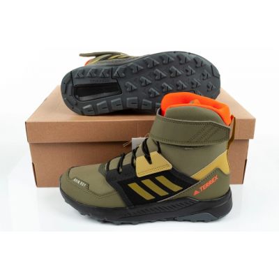 11. Buty śniegowce adidas Terrex Trailmaker Jr GZ1174