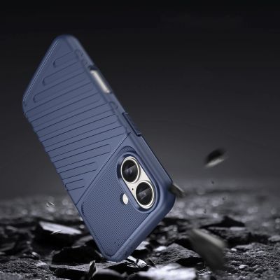 3. Etui silikonowe Thunder Case do iPhone 16 Plus - niebieskie