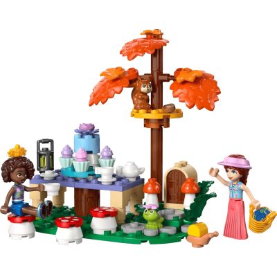 3. LEGO Friends 42690 - Podwieczorek w lesie