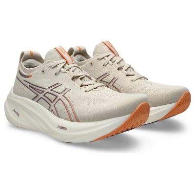 13. Buty do biegania Asics Gel Nimbus 26 W 1012B601250