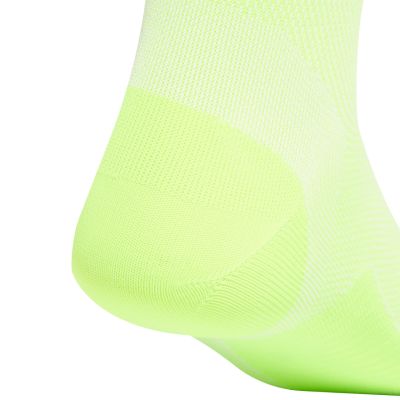 12. Skarpety adidas Run x Adizero JC8872