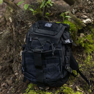 15. Plecak turystyczny Offlander Survival Hiker 35L OFF_CACC_35BK