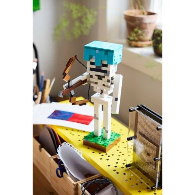 11. LEGO Minecraft 21594 - Szkielet