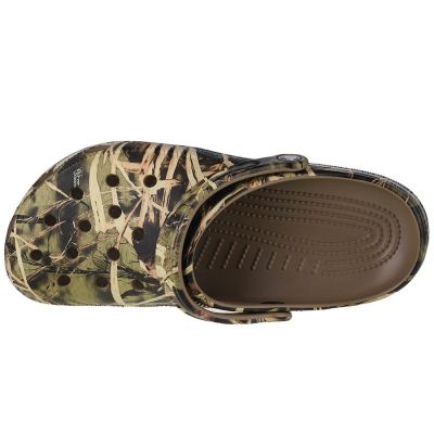 3. Klapki Crocs Classic Realtree V2 W 12132-260