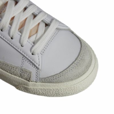 6. Buty sportowe sneakersy Nike Blazer Low '77 Vintage White/Sail/Black - DA6364-101