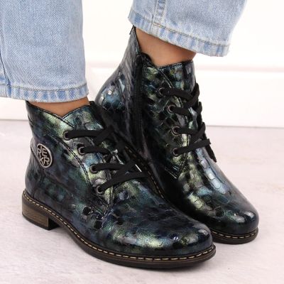 30. Botki damskie lakierowane kroko zielone Rieker 71205-90