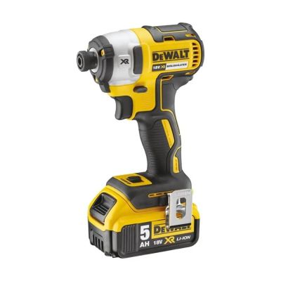 5. DeWALT DCK384P2T-QW bez kategorii