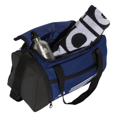 4. Torba adidas Training Duffle JM9061