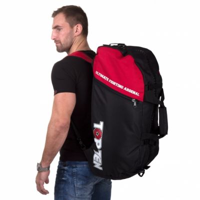 2. Torba sportowa TOP TEN z funkcją plecaka 70 x 35 cm TOR-P2 MMA czarno-czerwona
