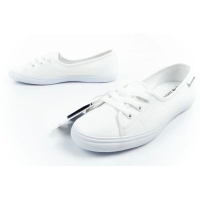7. Lacoste buty trampki sportowe damskie Median baleriny białe