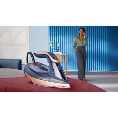 39. Żelazko PHILIPS DST 8050/20