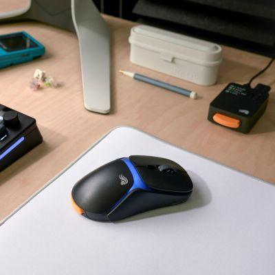 14. Glorious Gaming Model O3 Wireless myszka Dla praworęcznych RF Wireless Optyczny 30000 DPI