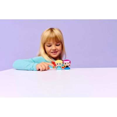 7. LEGO Disney Princess 43284 Anna i Elsa w wersji mini