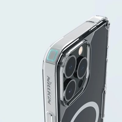 15. Nillkin Nature Pro Magnetic Case etui iPhone 14 Pro magnetyczny pokrowiec MagSafe niebieski
