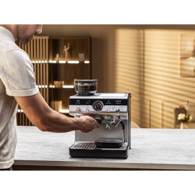 8. Krups Precision XP801T10 ekspres do kawy Półautomatyczny Ekspres do espresso 3 l