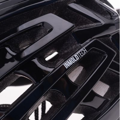 3. Kask PELETON