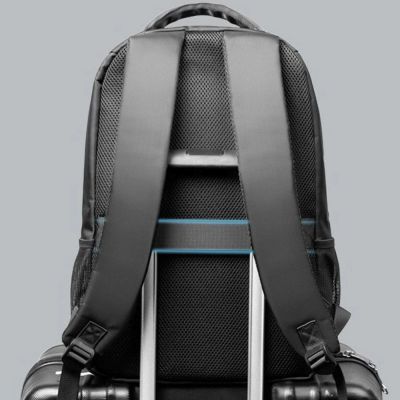 5. Plecak wodoodporny na laptopa Vention KRL 27l czarny