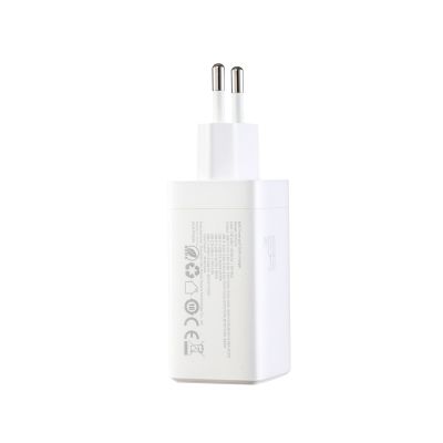 4. Ładowarka sieciowa Joyroom JR-TG10 65W GaN 2x USB-C + USB-A z kablem 100W USB-C - USB-C 1.2m - biała