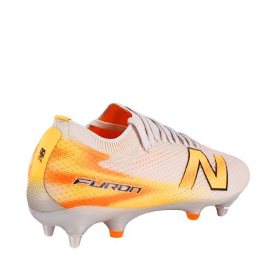 3. Buty piłkarskie New Balance Furon Pro v9 SG NBUF2S2UR