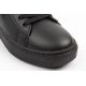 5. Levi's buty dziecięce sportowe Evelyn czarne młodzieżowe sneakersy