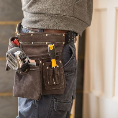 13. Stanley STST1-80113 pas narzędziowy