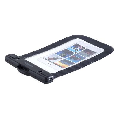 3. Etui wodoodporne Ugreen LP716 na telefon komórkowy z IPX8 - czarne