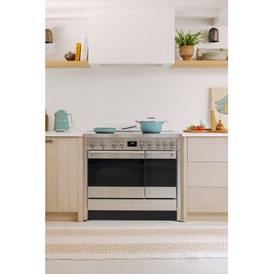39. Czajnik Smeg Wasserkocher 50s Style Emerald Green