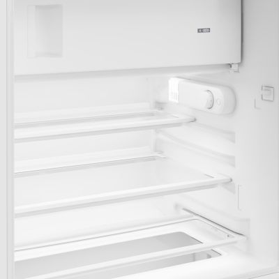 7. Lodówka podblatowa BEKO BU1154HCN