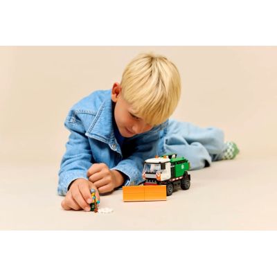 8. LEGO City 60490 Pług śnieżny