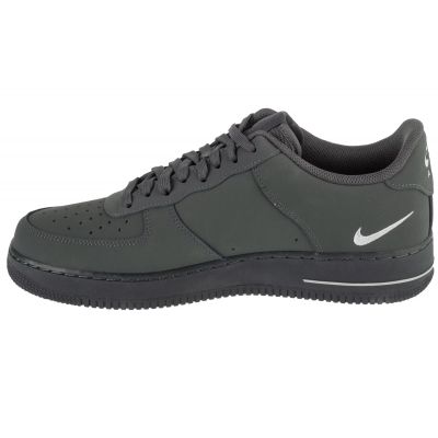2. Buty Nike Air Force 1 07 M HV6223-002