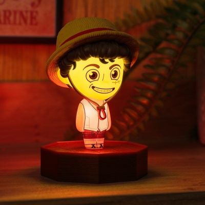 4. PP ONE PIECE - MONKEY D. LUFFY ICON LIGHT