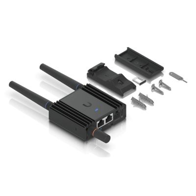 18. Router LTE WiFi 4 Ubiquiti UMR-Ultra