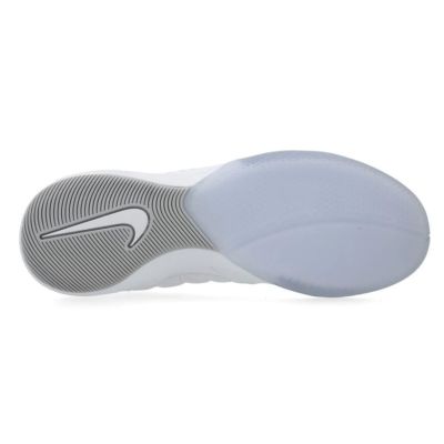 4. Buty Nike Lunar Gato II IC 580456-105