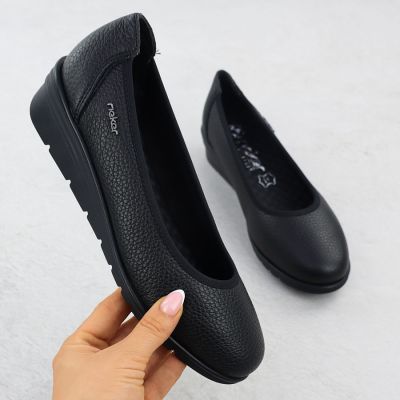 2. Skórzane półbuty wsuwane damskie czarne Rieker L5360-00