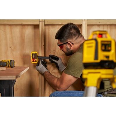 12. Stanley FATMAX STHT77616-0 niwelator obrotowy Niwelator liniowy 30 m