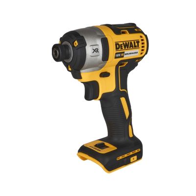 8. ZESTAW ELEKTRONARZĘDZI COMBO DEWALT DCK690P3T 18V
