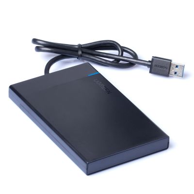 3. Ugreen adapter obudowa kieszeń na dysk SATA 2.5'' 5TB USB 3.0 czarny (US221 30847)