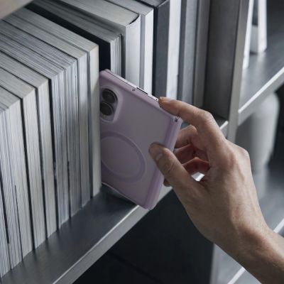 5. Etui Spigen AirSkin Zero MagFit na Samsung Galaxy Z Fold 8 - jasnofioletowy matowy