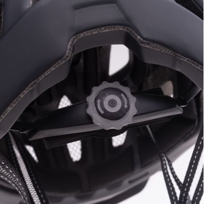 4. Kask ENDURO