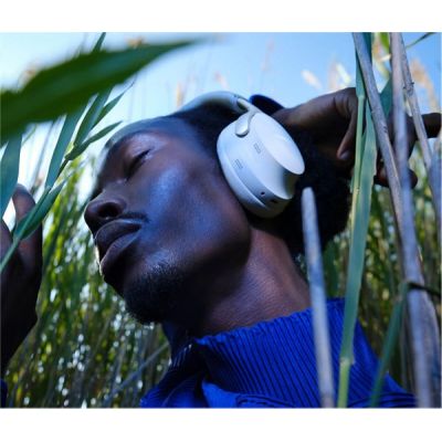 24. Słuchawki Bose QC Ultra white