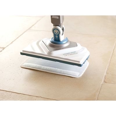 10. Mop parowy 1600W 350ml BLACK&DECKER